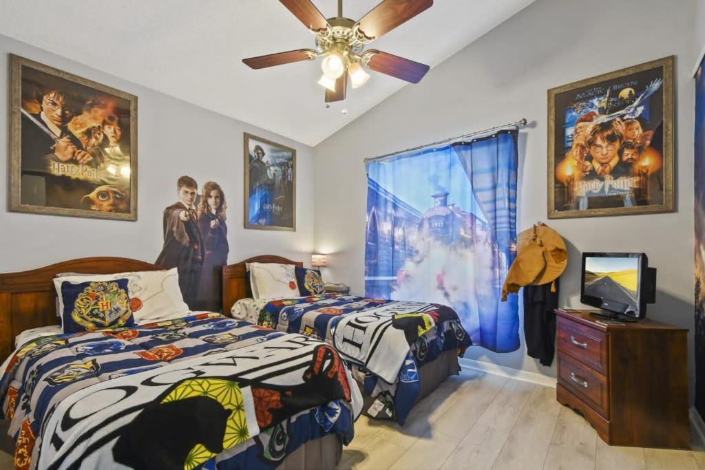 Themed 4br House Pool Game 10 Min Holiday home Orlando